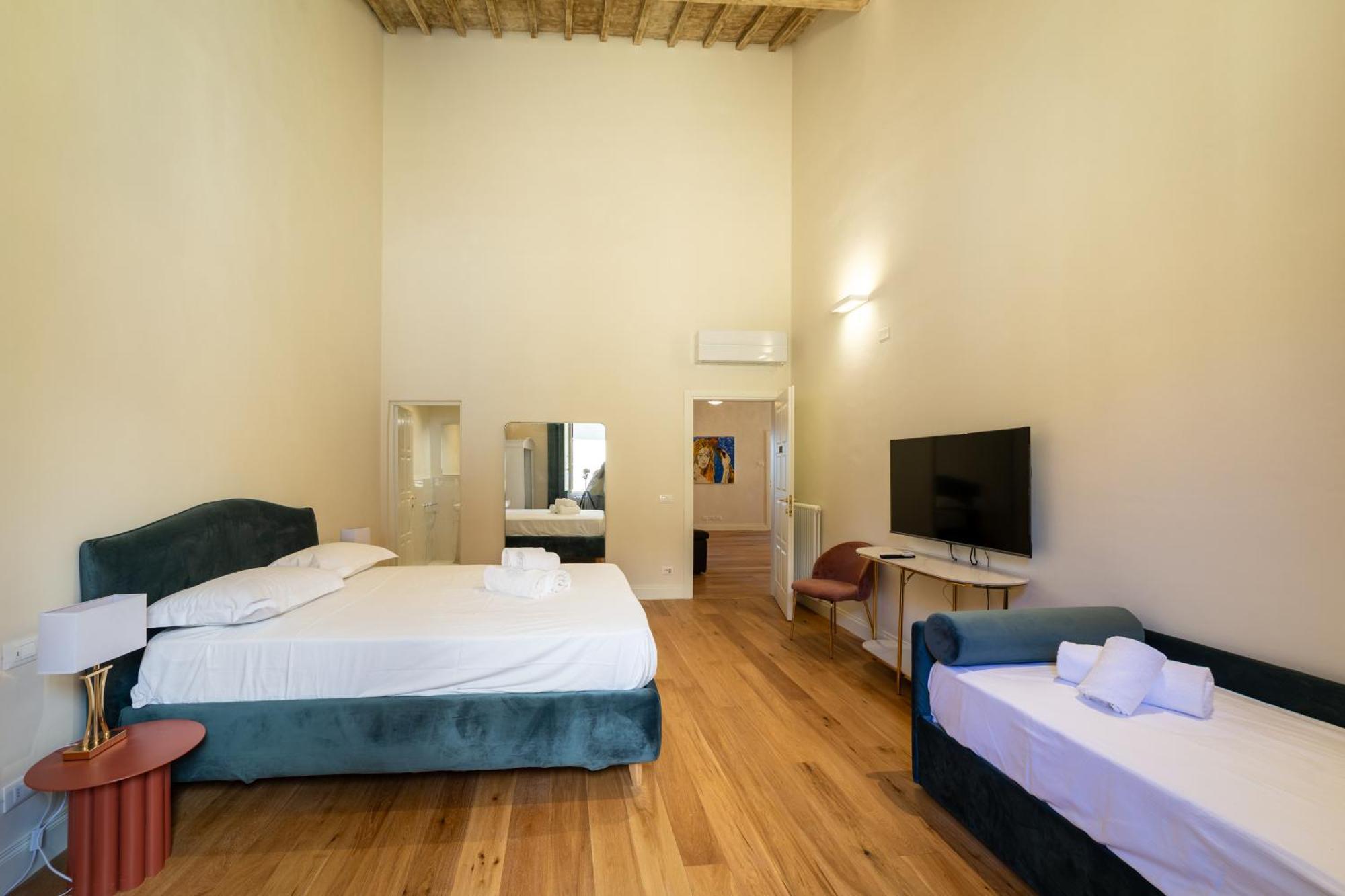 Residenza D'Epoca Palazzo Salviati Quaratesi Hotell Florens Exteriör bild